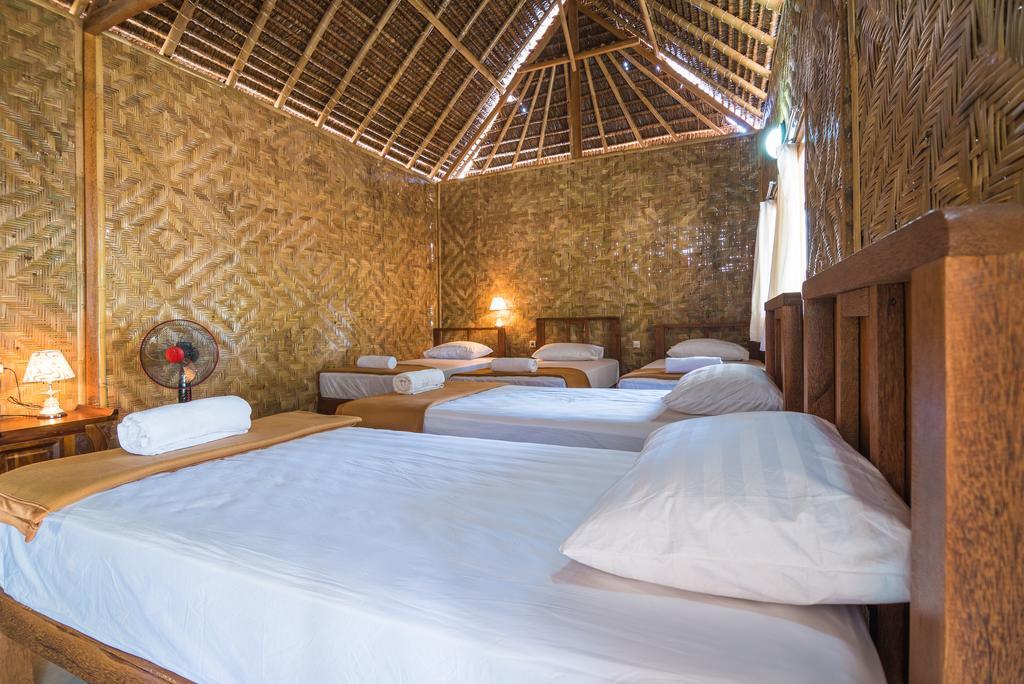 Full Moon Hostel Nusa Penida Room photo