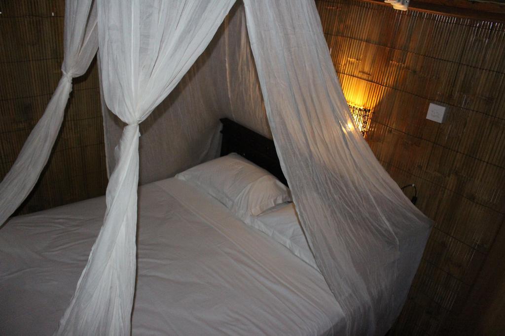 Full Moon Hostel Nusa Penida Exterior photo